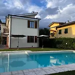 Anna With Pool And Lift Vila